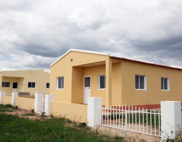 Sonangol entrega 400 residências sociais ao governo provincial do Zaire