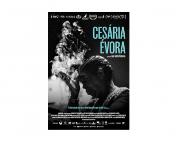 Diva dos pés descalços em filme biográfico