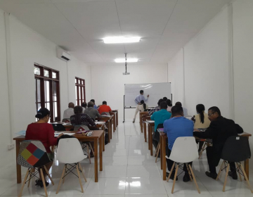 Projeto coordenado pela UCCLA em Díli incentiva o ensino da língua portuguesa a colaboradores municipais