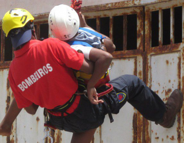 Sal ganha corporação de bombeiros