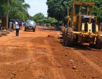 Reabilitação de estradas na Guiné-Bissau