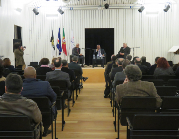 Dia da Liberdade e da Democracia assinalado na UCCLA
