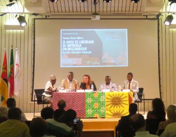 UCCLA acolheu lançamento do livro sobre a liberdade de imprensa em Moçambique