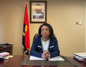 Encontro com Embaixadora de Angola em Portugal