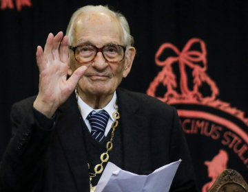 Morreu Adriano Moreira