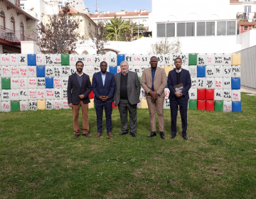 Visita do Presidente da Câmara da Ribeira Grande de Santiago à exposição da UCCLA