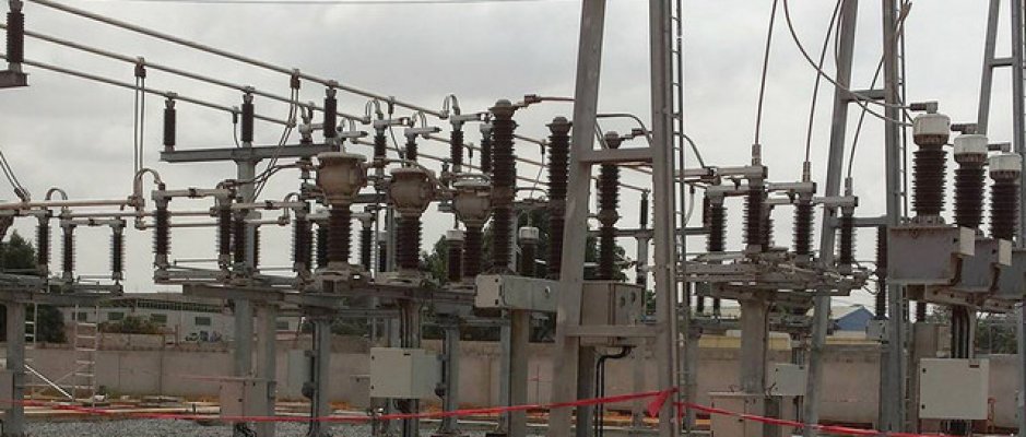Cazenga conta com novos postos de energia elétrica 