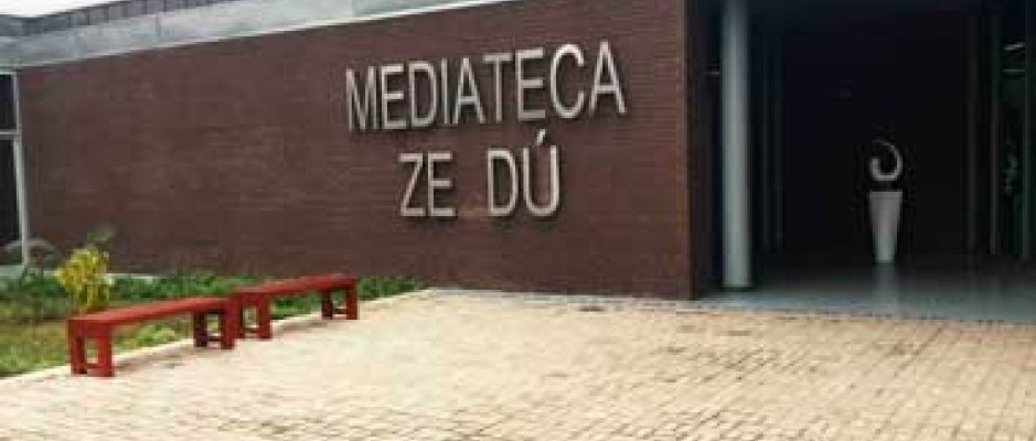Cazenga inaugura Mediateca 