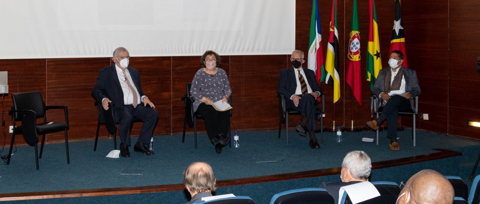 Ciclo de Debates sobre o tema “Promoção e Difusão da Língua Portuguesa: Estratégias Globais e Políticas Nacionais”