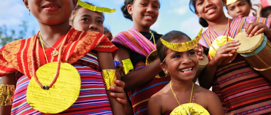 Tecido tradicional de Timor-Leste é Património da Unesco  A Organização das Nações Unidas para Educação, Ciência e Cultura, Unesco, inscreveu neste mês de dezembro quatro práticas culturais na lista do Património Imaterial que Precisa de Proteção, incluin