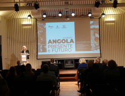 Coloquio Angola
