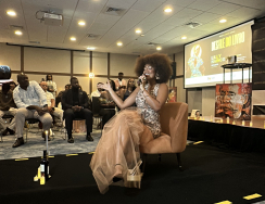 UCCLA apoiou Desfile do Livro que uniu moda e literatura