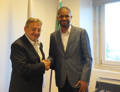Encontro com o Presidente do Governo Regional do Príncipe reforça cooperação