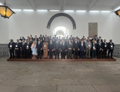 Foto de grupo-Assembleia Geral da UCCLA em Macau