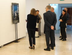 Inaugurada exposição "Rostos da Imigração"