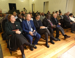 Lançamento do livro “A Força da Razão: Carlos Menezes do Espírito Santo” na UCCLA