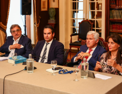 UCCLA presente no lançamento do livro "Portugal e o Atlântico" de Cristiano Cabrita