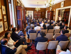 UCCLA presente no lançamento do livro "Portugal e o Atlântico" de Cristiano Cabrita