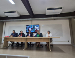 Mesa redonda de homenagem aos professores de Literatura da UNESP