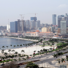 Assembleia Geral da UCCLA e Fórum Económico em Luanda