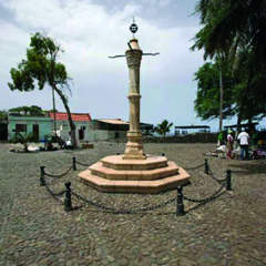 Secretário-Geral da UCCLA recebe título de Cidadão Honorário da Cidade Velha