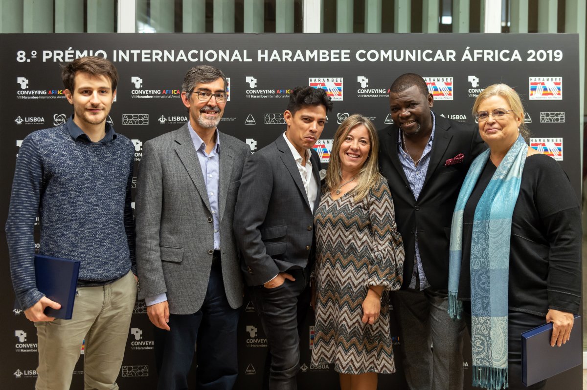 Ouça aqui a gravação audio da entrega do Prémio Internacional Harambee "Comunicar África"