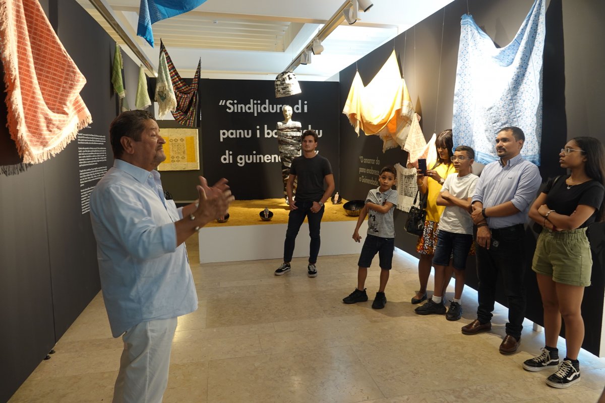 Visita guiada à exposição_DSC05251